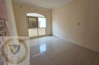 Apartment - Studio - 1 Bathroom for rent in Al Qulaya'ah - Al Sharq - Sharjah Apartment - Studio - 1 Bathroom for rent in Al Qulaya'ah - Al Sharq - Sharjah