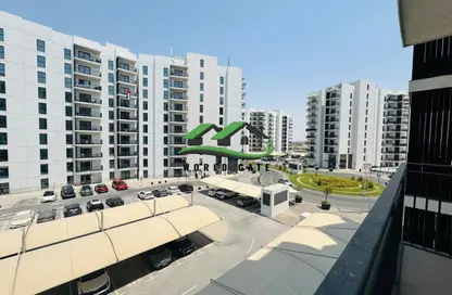 Apartment - 1 Bedroom - 1 Bathroom for rent in Waters Edge - Yas Island - Abu Dhabi