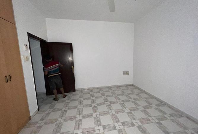 69893873 - صورة العقار 2