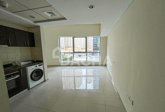 73122372 - Property Image 2