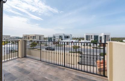 Villa - 5 Bedrooms - 7 Bathrooms for rent in Nad Al Dhabi - Al Jubail Island - Abu Dhabi