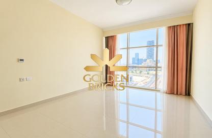 Apartment - 2 - 3 for rent in Reef Residence - District 13 - Jumeirah Village Circle - Dubai