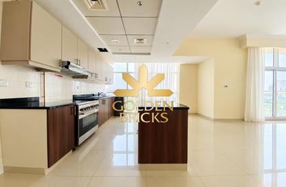 Apartment - 2 - 3 for rent in Reef Residence - District 13 - Jumeirah Village Circle - Dubai