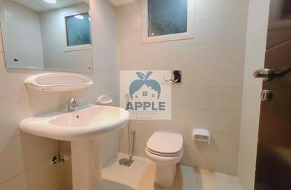 Apartment - 1 Bedroom - 2 Bathrooms for rent in Muwaileh Commercial - Sharjah