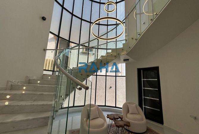 78198933 - Property Image 2