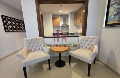 Apartment - Studio - 1 for rent in Allure Suites - Barsha Heights (Tecom) - Dubai