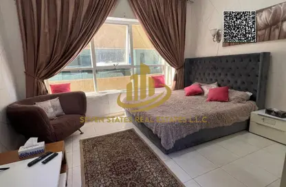 Apartment - 1 Bathroom for sale in Mandarin Towers - Garden City - Ajman