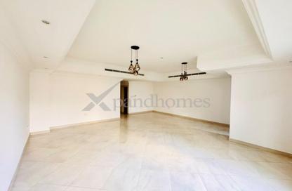 Villa - 4 - 6 for rent in Garden Lane Villas - District 15 - Jumeirah Village Circle - Dubai