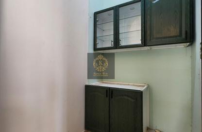 Apartment - Studio - 1 for rent in Shakhbout City - Abu Dhabi