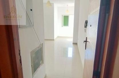 Apartment - 2 Bedrooms - 1 Bathroom for rent in Al Rashidiya Towers - Al Rashidiya - Ajman Downtown - Ajman