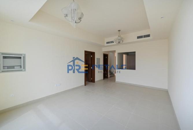 76966591 - Property Image 3