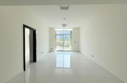 Apartment - 1 Bedroom - 2 Bathrooms for rent in Arabian Gate - Dubai Silicon Oasis - Dubai