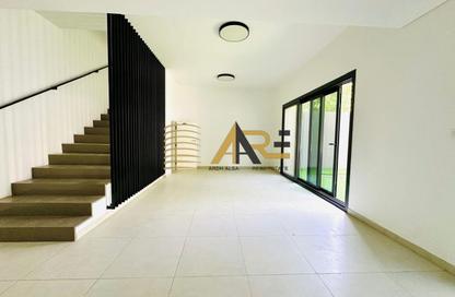 Townhouse - 3 Bedrooms - 4 Bathrooms for rent in Sarab 2 - Aljada - Sharjah