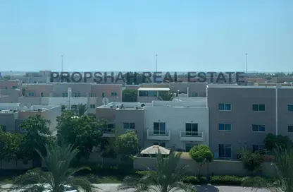 Apartment - 3 Bedrooms - 4 Bathrooms for sale in Tower 35 - Al Reef Downtown - Al Reef - Abu Dhabi