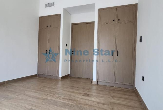 70690916 - صورة العقار 3