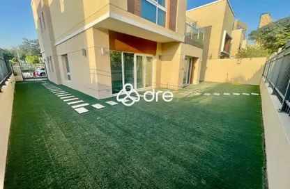 Villa - 4 Bedrooms - 6 Bathrooms for rent in Villa Lantana 1 - Villa Lantana - Dubai Science Park - Dubai