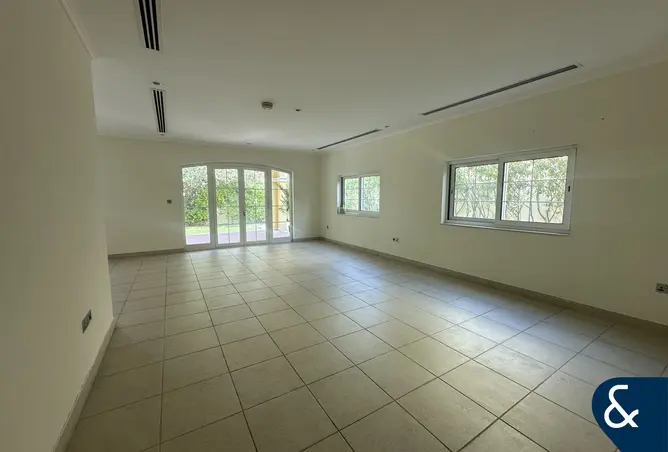 135614797 - Property Image 3