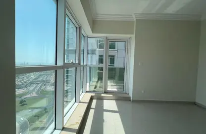 Apartment - 3 Bedrooms - 4 Bathrooms for rent in Al Majaz 1 - Al Majaz - Sharjah