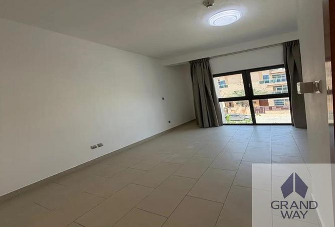 81111084 - Property Image 2