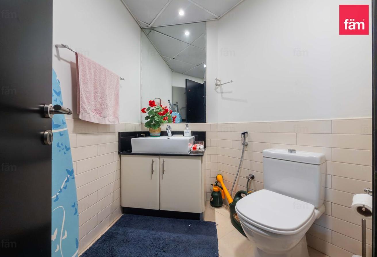 Fully Furnished | Ready | Amazing View photo 14