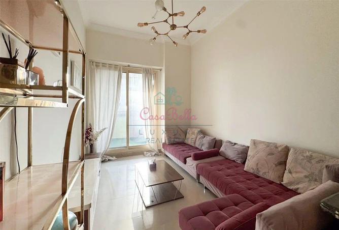 Biggest Layout | 2 Bathrooms | Steps to Metro Tram