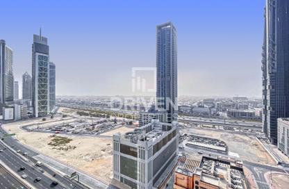 Apartment - 1 Bedroom - 2 Bathrooms for rent in The Lofts East - The Lofts - Downtown Dubai - Dubai