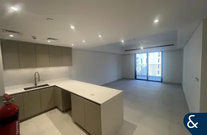 Apartment - 2 Bedrooms - 3 Bathrooms for sale in Al Jazi 4 - Madinat Jumeirah Living - Umm Suqeim - Dubai