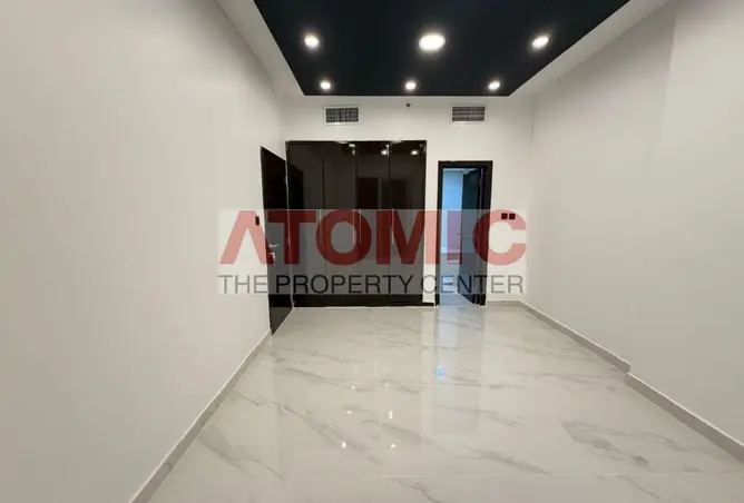 87036787 - Property Image 2