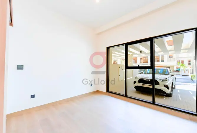 123819707 - Property Image 3
