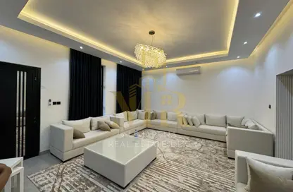 Villa - 5 Bedrooms - 7 Bathrooms for sale in Al Amira Village - Al Yasmeen - Ajman