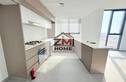 Apartment - 2 Bedrooms - 3 Bathrooms for rent in The Boulevard 2 - Aljada - Sharjah