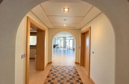 Apartment - 3 - 4 for rent in Al Das - Shoreline Apartments - Palm Jumeirah - Dubai