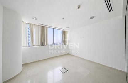 Office Space - Studio for rent in Business Tower - Business Bay - Dubai