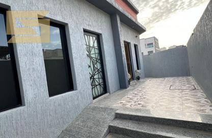 Villa - 3 - 5 for rent in Al Zaheya Gardens - Al Zahya - Ajman
