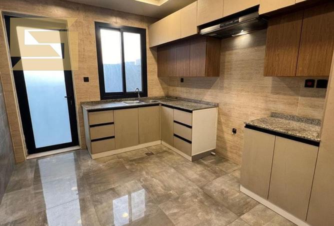 142868989 - Property Image 3