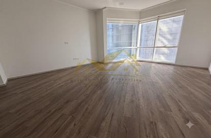 Office Space - Studio - 2 Bathrooms for rent in Sheikh Zayed Road - Dubai