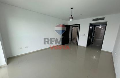 Apartment - 3 Bedrooms - 4 Bathrooms for rent in RAK Tower - Marina Square - Al Reem Island - Abu Dhabi