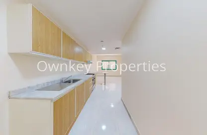 Apartment - 1 Bedroom - 2 Bathrooms for rent in Golden Sands 12 - Mankhool - Bur Dubai - Dubai