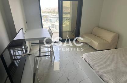 Apartment - Studio - 1 Bathroom for rent in Rukan Tower B - Rukan Tower - Rukan - Dubai