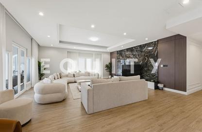 Villa - 5 - 6 for sale in Garden Homes Frond O - Garden Homes - Palm Jumeirah - Dubai
