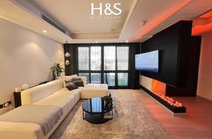Villa - 4 - 5 for sale in Oxford Villas - District 15 - Jumeirah Village Circle - Dubai Villa - 4 - 5 for sale in Oxford Villas - District 15 - Jumeirah Village Circle - Dubai