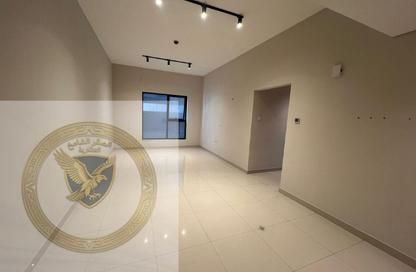 Apartment - 2 Bedrooms - 2 Bathrooms for rent in SRS Tower - Al Rashidiya 1 - Al Rashidiya - Ajman