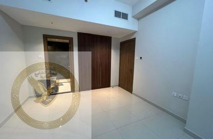 Apartment - 2 Bedrooms - 2 Bathrooms for rent in SRS Tower - Al Rashidiya 1 - Al Rashidiya - Ajman