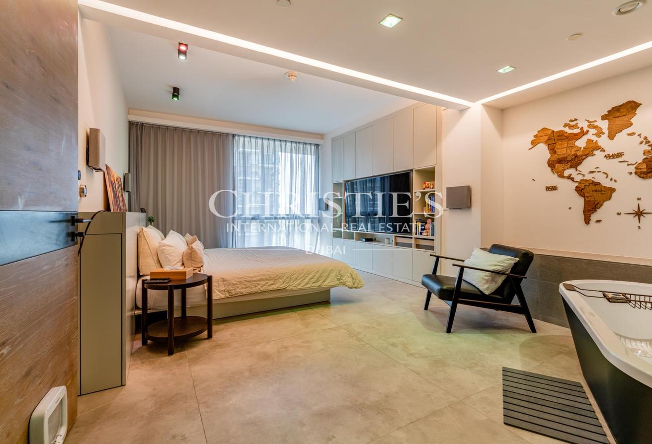 Furnished Duplex Penthouse with Park Views photo 13