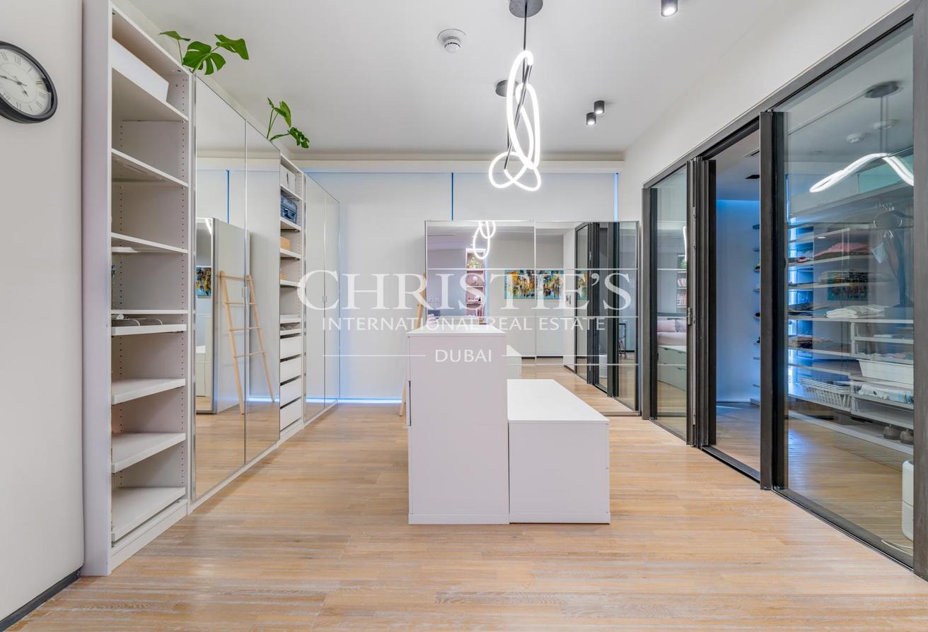 Furnished Duplex Penthouse with Park Views photo 9