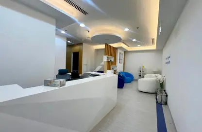 مكتب - استوديو - 2 حمامات للايجار في بناية الشعفار 7 - البدع - دبي