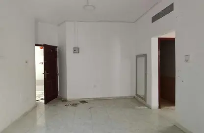 Apartment - 2 Bedrooms - 2 Bathrooms for rent in Al Butina B - Bu Tina - Al Sharq - Sharjah