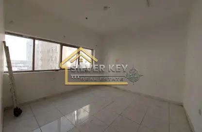 Apartment - 2 Bedrooms - 2 Bathrooms for rent in Al Mahatta - Al Qasimia - Sharjah