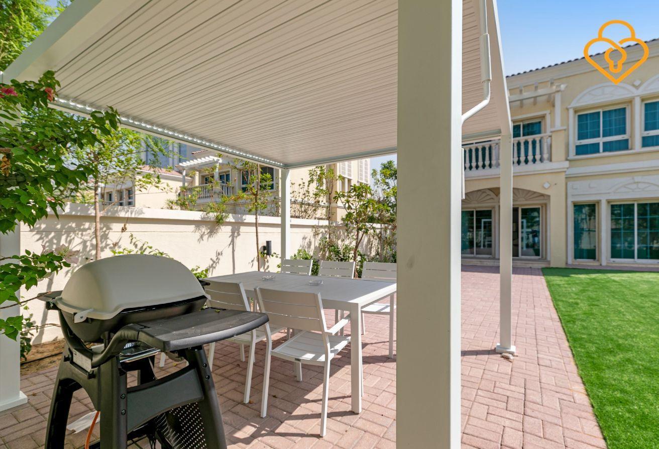 Spacious Garden, BBQ Area 2 BR Villa JVT photo 2