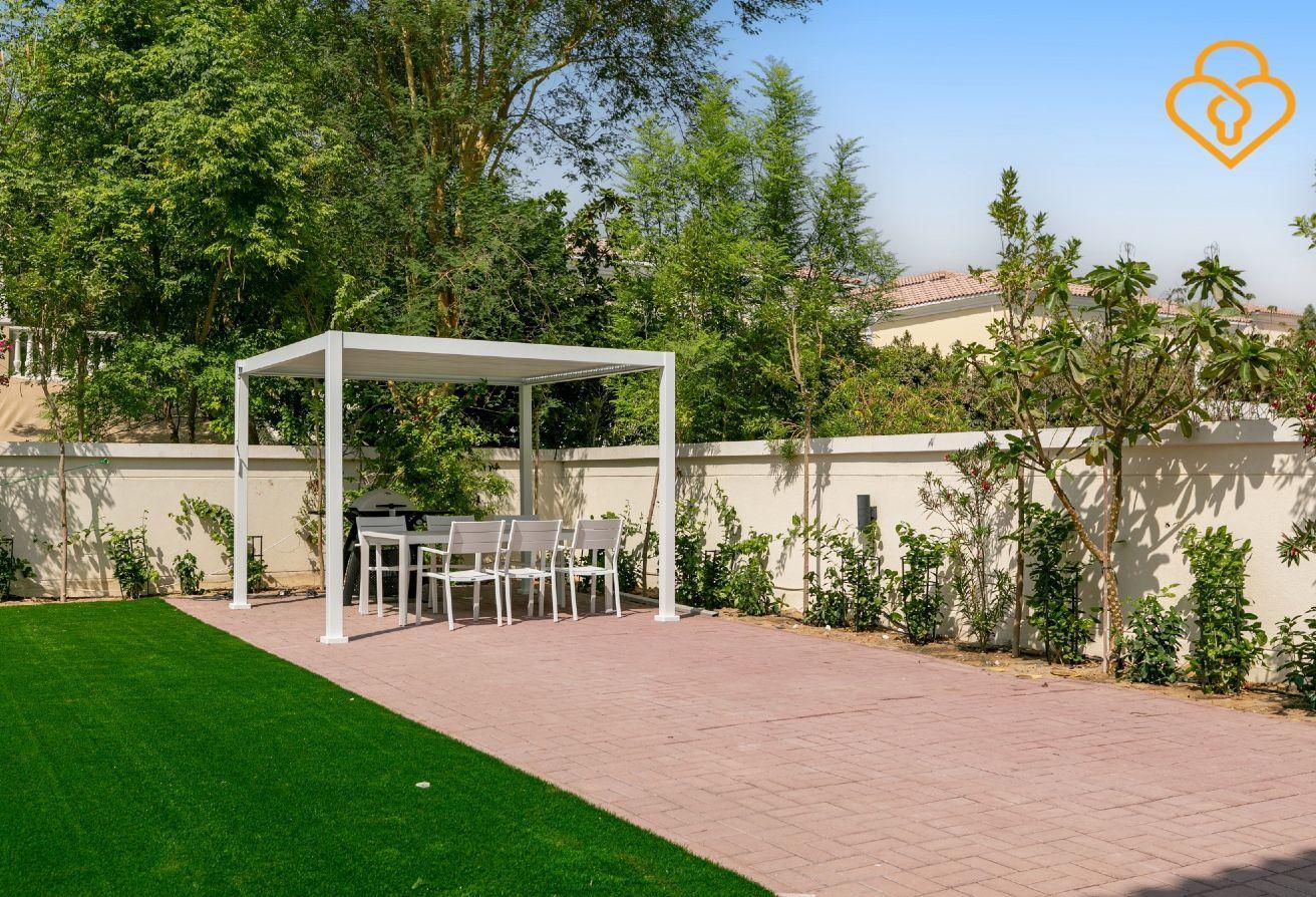 Spacious Garden, BBQ Area 2 BR Villa JVT photo 13